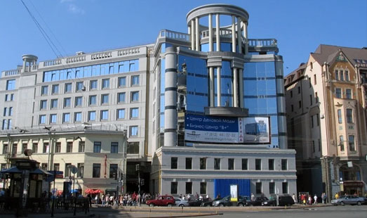 Обновление адресной программы LED панелей в бизнес-центрах города Санкт-Петербург